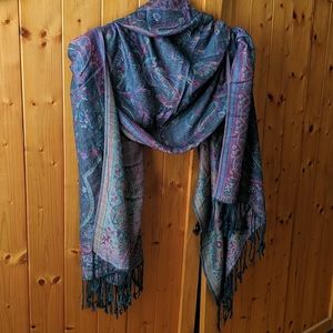 Pashima Style scarf